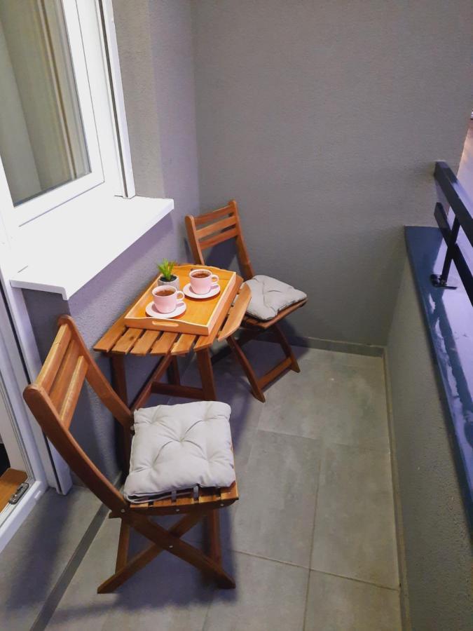 Apartman Kristal Sremska Mitrovica Eksteriør bilde