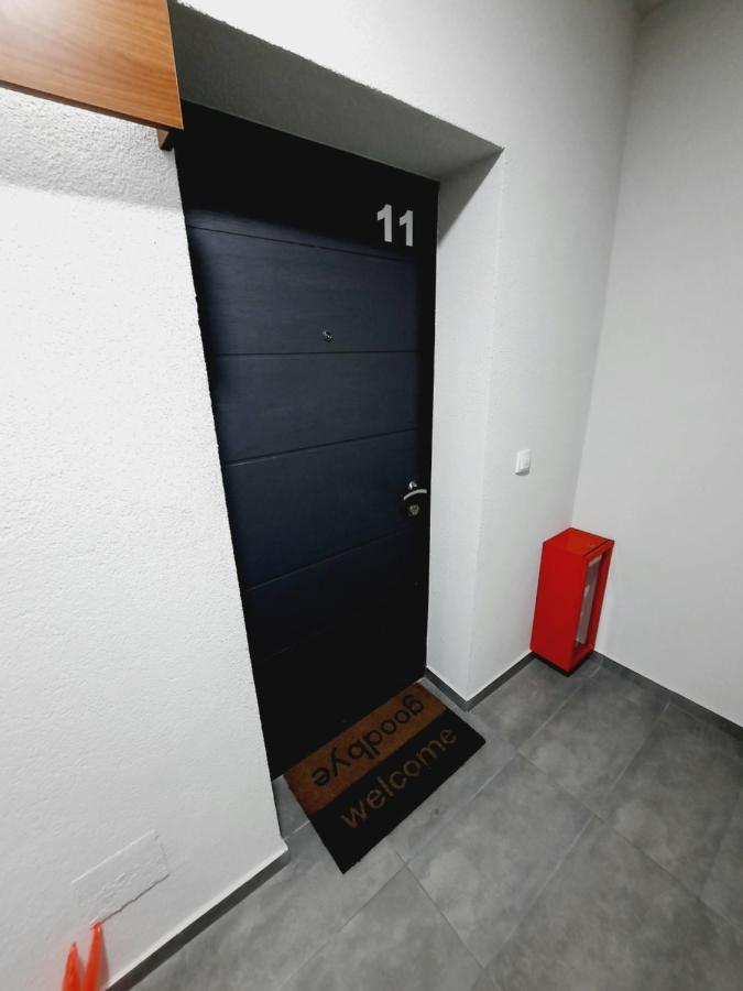 Apartman Kristal Sremska Mitrovica Eksteriør bilde